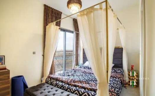 3 BHK + 5 BATH + MAID | SINGLE ROW | PRIVATE YARD
