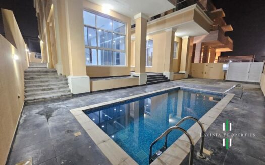 PRIVATE POOL |DRIVER’S ROOM |SPACIOUS VACANT VILLA