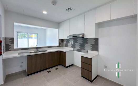 Near Amenities|Vacant|Semi-closed Kitchen