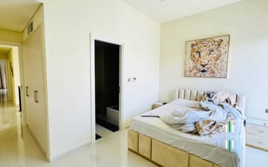FULLY FURNISHED CORNER UNIT | READY TO MOVE