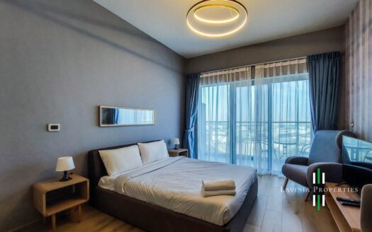 FULLY FURNISHED MODERN STUDIO w/ BALCONY