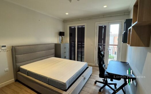 CLOSE TO PARK | SPACIOUS 4 BEDROOM VILLA | VACANT