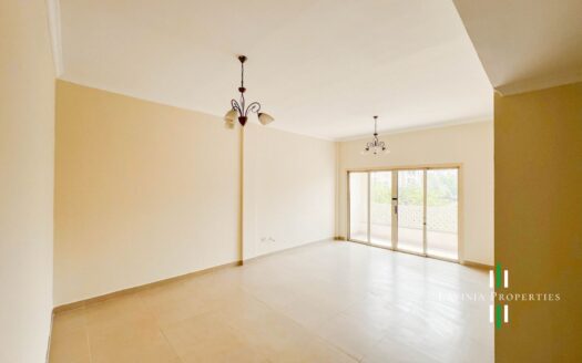 WELL-MAINTAINED SPACIOUS 2 BHK w/ LAUNDRY ROOM