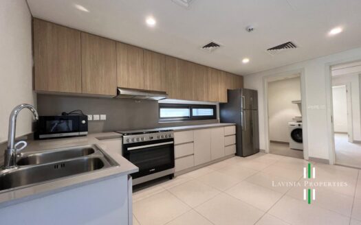 SINGLE ROW VILLA | SPACIOUS LAYOUT | BOOK NOW