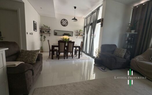 FURNISHED 3BR |MIDDLE UNIT | VACANT |BACK-TO-BACK
