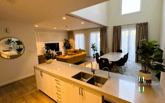 CLOSE TO PARK | SPACIOUS 4 BEDROOM VILLA | VACANT