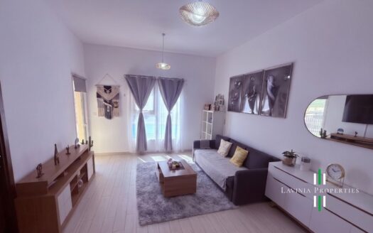 READY TO MOVE IN |WELL-MAINTAINED |PRIME LOCATION