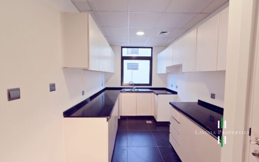 CORNER UNIT VILLA | SINGLE ROW | MAXIMUM PRIVACY