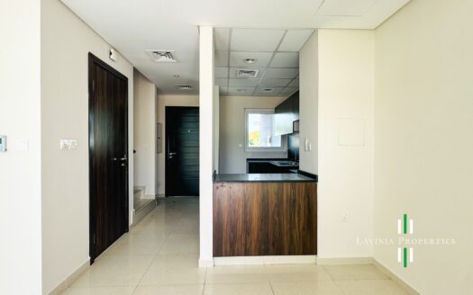 SINGLE ROW | CORNER TOWNHOUSE | EASY ACCESS