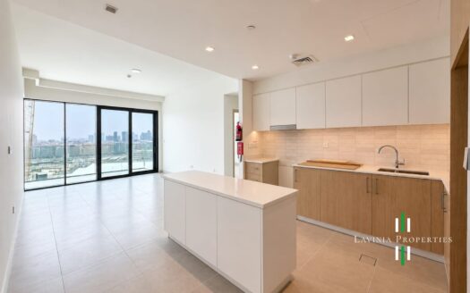BURJ KHALIFA VIEW | SPACIOUS 2BHK | HIGH FLOOR