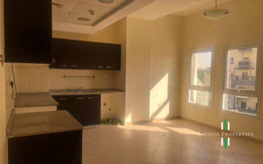INNER CIRCLE | COVERTED TO 1 BED | NEXT TO POOOL