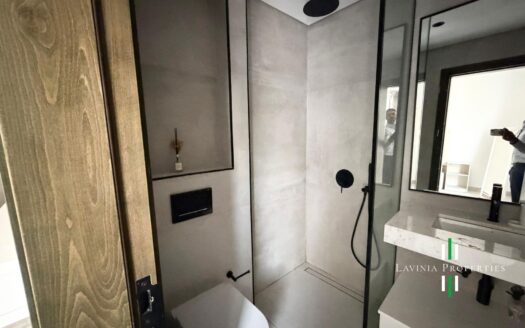 FULLY-FURNISHED 2 BHK | READY TO MOVE | GOOD VIEW