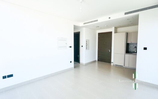 HIGH FLOOR | SPACIOUS 2BHK | OPEN-PLAN LAYOUT