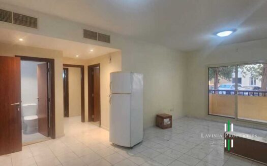 SPACIOUS 2 BHK  | FAMILY BUILDING | POOL & GYM