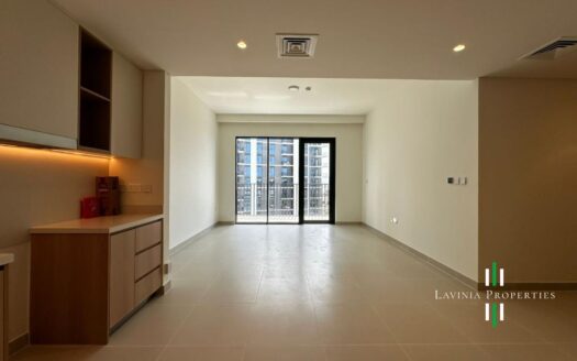 SPACIOUS | SKYLINE & CREEK VIEW | PRIME LOCATION