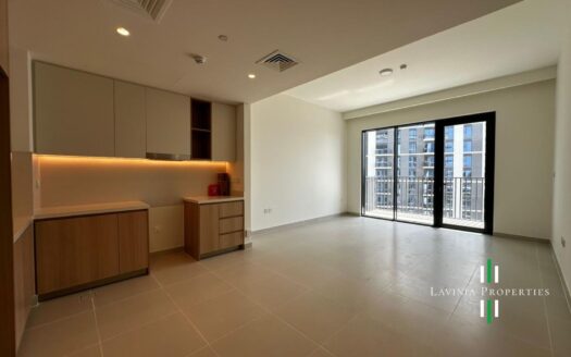 SPACIOUS | SKYLINE & CREEK VIEW | PRIME LOCATION