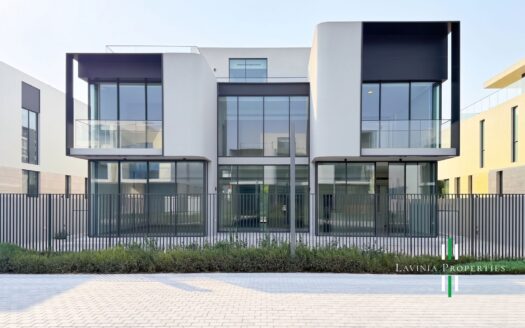 ADDRESS BRANDED | EASY ACCESS TO PARK | SINGLE ROW
