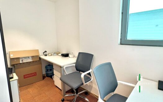 FULLY FURNISHED |MULTIPLE UNITS |VACANT |4 CHEQUES