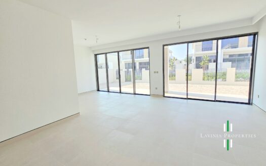 SINGLE ROW | CORNER VILLA | BEST LOCATION