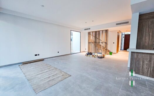 SINGLE ROW | CORNER VILLA | BEST LOCATION