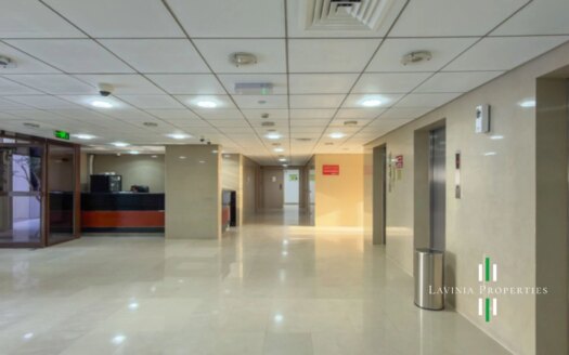 AMPLE PARKING | READY TO MOVE IN | WELL-MAINTAINED