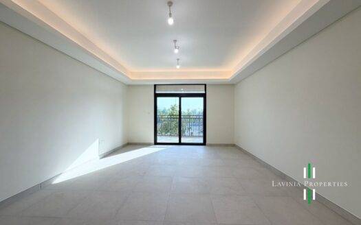 MULTIPLE CHEQUES | VACANT | FULLY-EQUIPPED KITCHEN