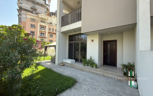 CORNER UNIT VILLA | PRIVATE LIFT | SPACIOUS GARDEN